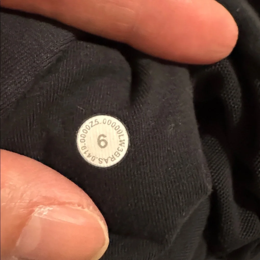 Lululemon Scuba Crew Black Stretch French Terry Pocket Athleisure Workout-6